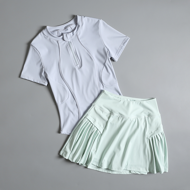 Running sports suit for women  - Badminton Field review and price