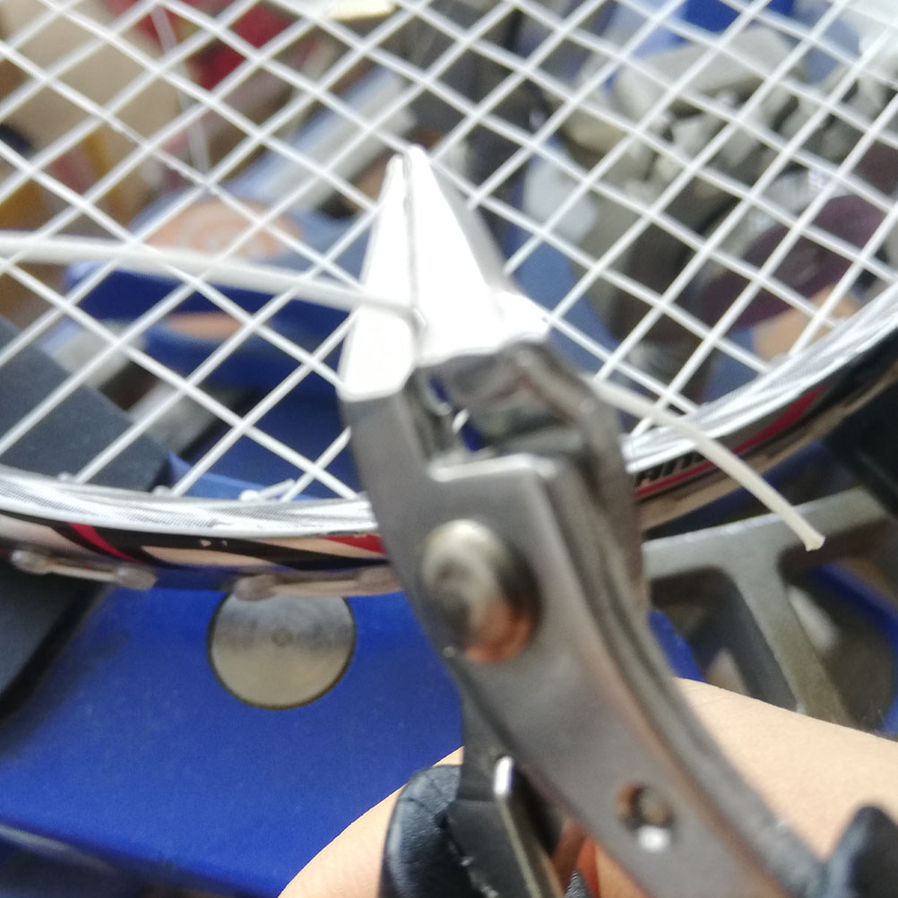 Ergonomic Diagonal Pliers for  - Badminton Field review and price